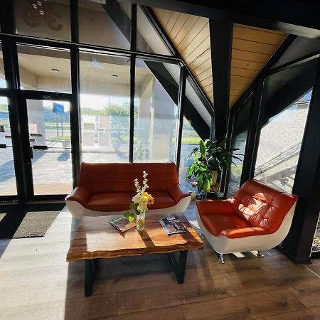 רוקפורד Hotel Weston Rfd מראה חיצוני תמונה