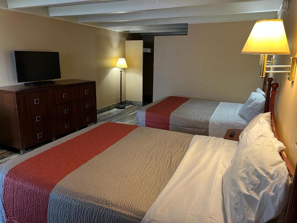 רוקפורד Hotel Weston Rfd מראה חיצוני תמונה